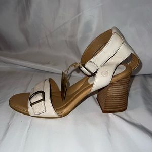 NWOB Born Size 10 M Heel Sandals - Heel 3.75” Leather KHEL22 B3